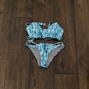 Cupshe reversible swimsuit